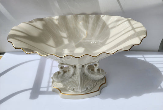 lenox pedestal oval centerpiece Gold mark
