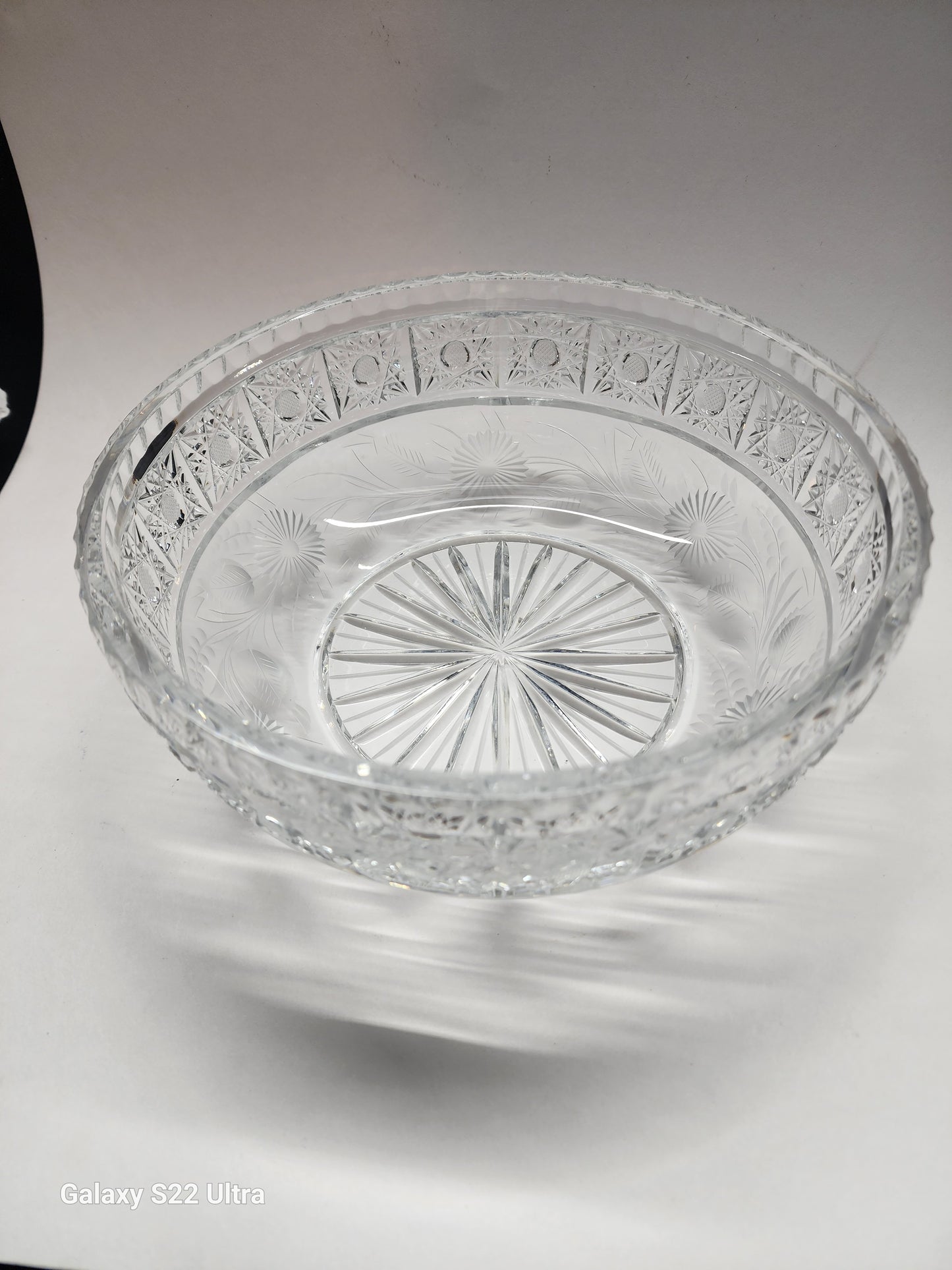 Cut glass bowl Hand blown mu2
