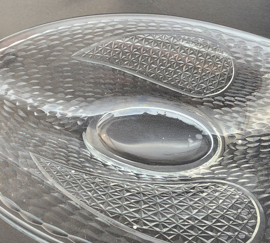 Hand cut glass swan