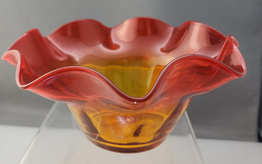 Blenko Glass Amberina vintage bowl ruffled edge handcraft