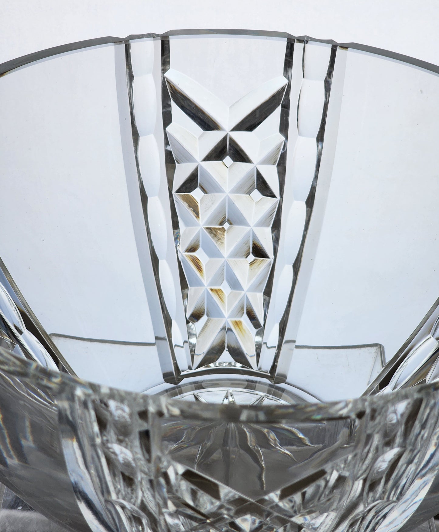 Hand Cut 24% lead crystal bowl HAND POLISHED signed by Peter ORourke
