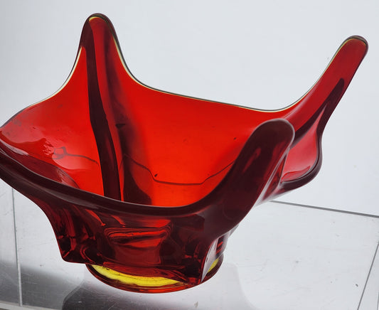 LE Smith glass Red free-form square bowl