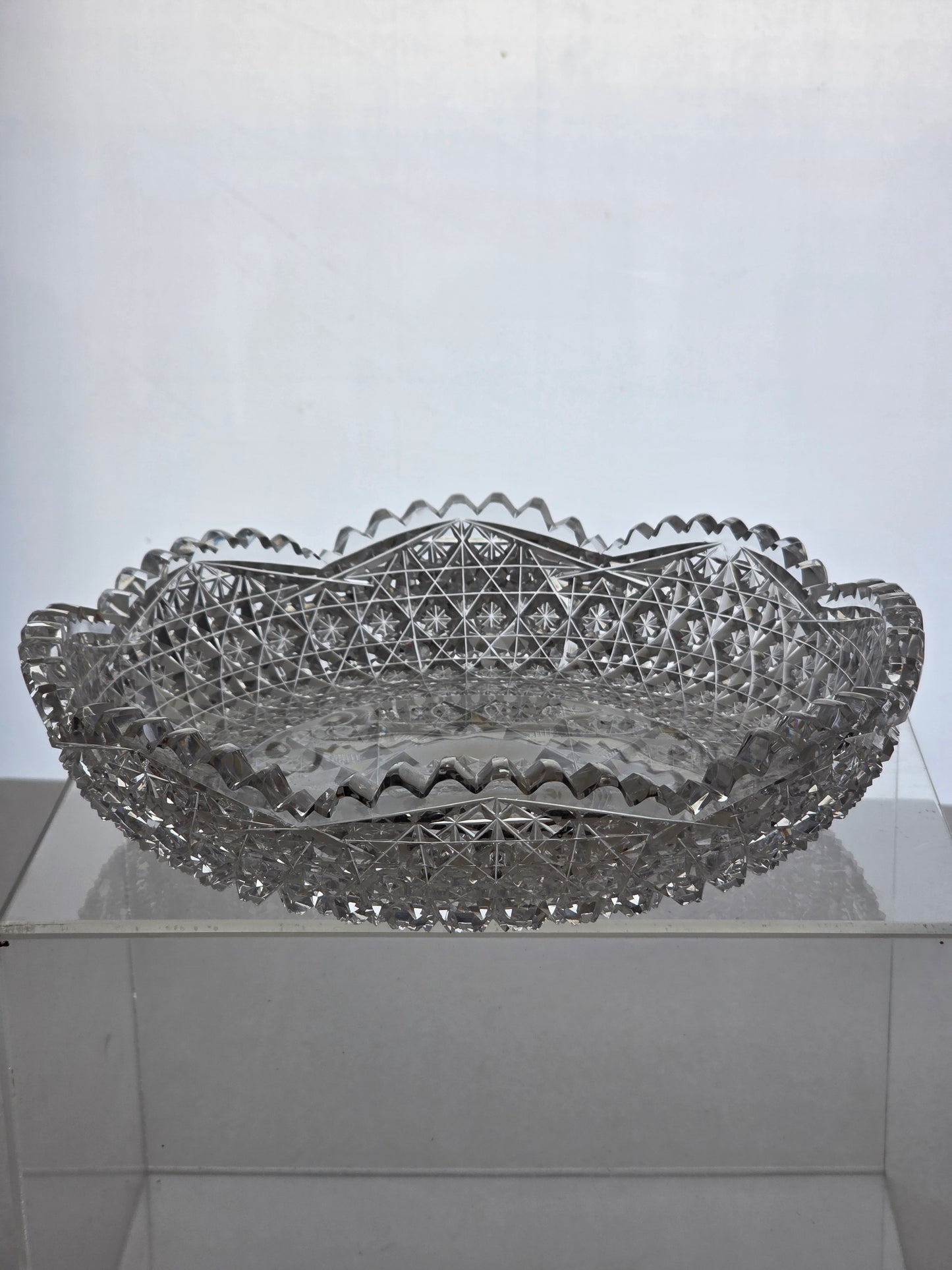 ABP cut glass low flashy bowl American brilliant period 1886 -1915 bob73