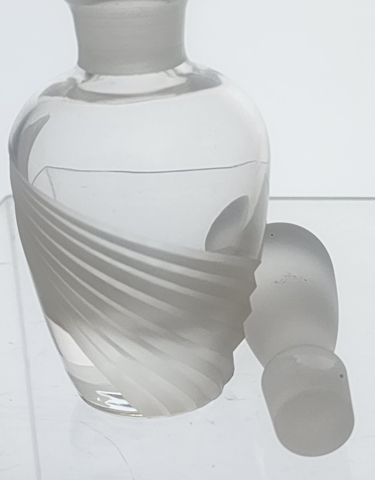 LENOX Crystal perfume bottle Windswept