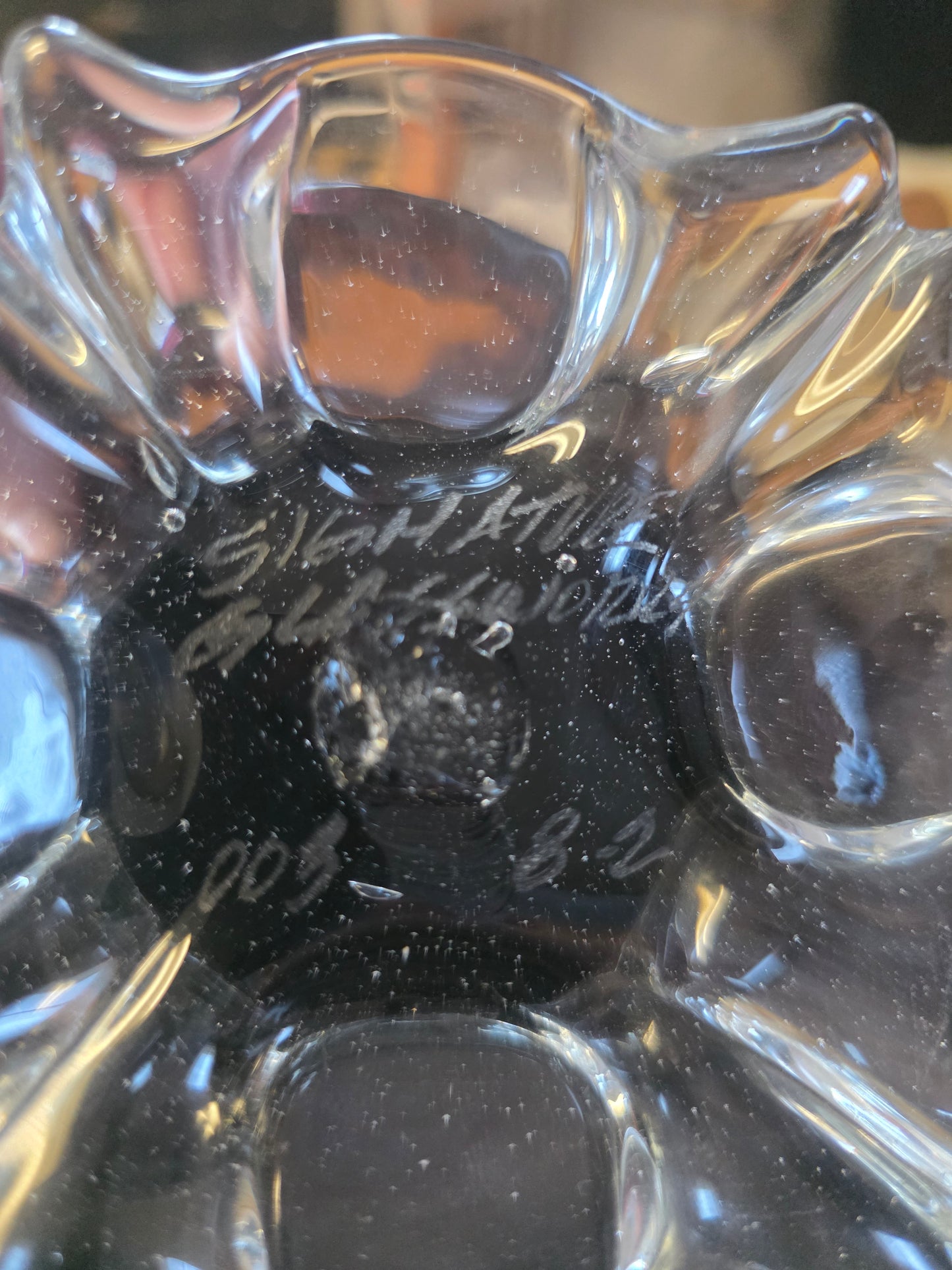 Signed art glass amethyst dish mug