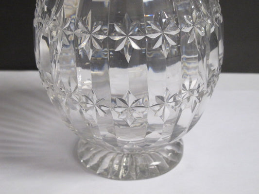 Cut glass carafe 132