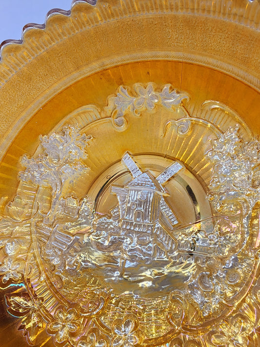 Carnival Glass windmill bowl