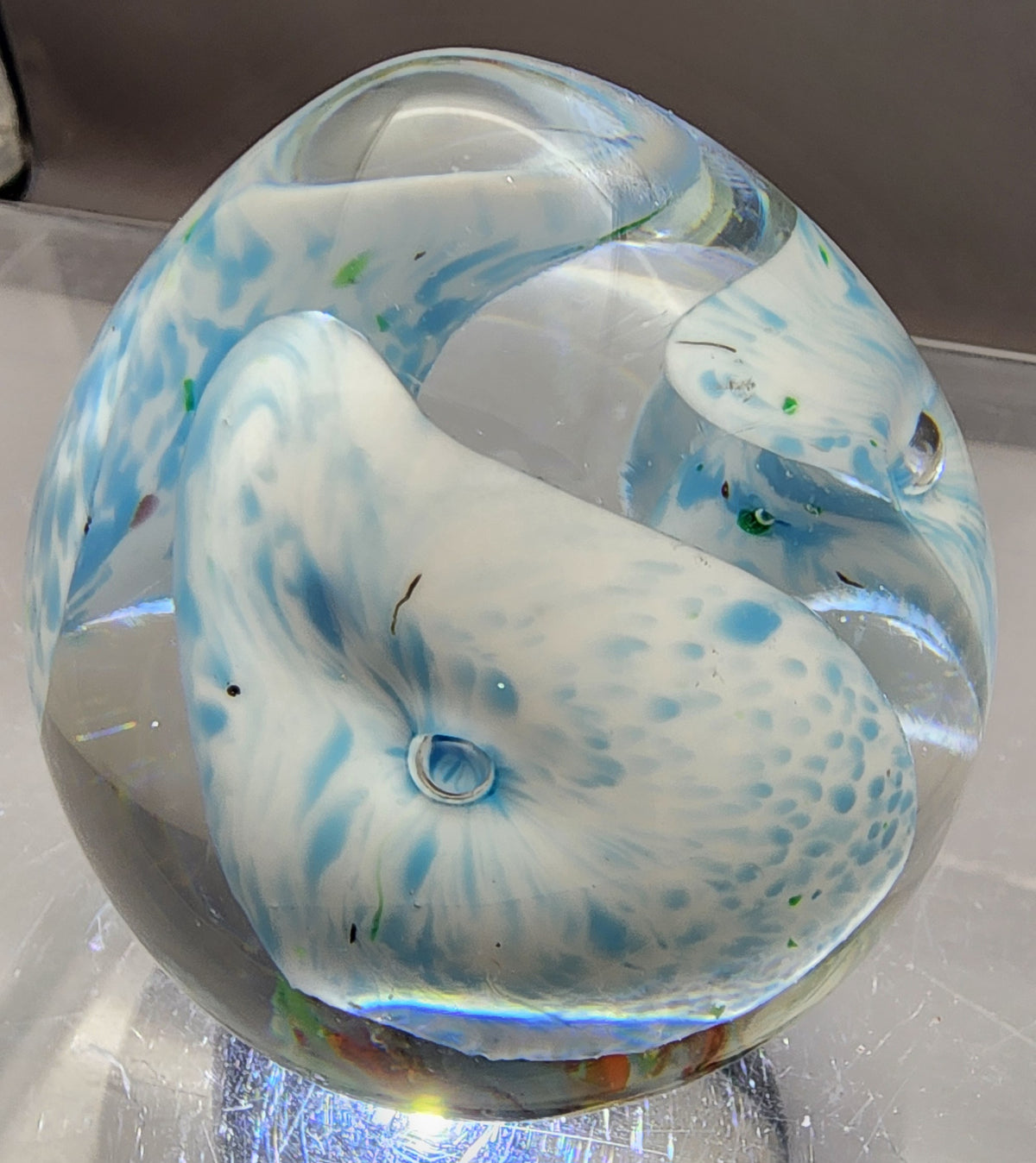 Art glass paperweight Elephant ear
