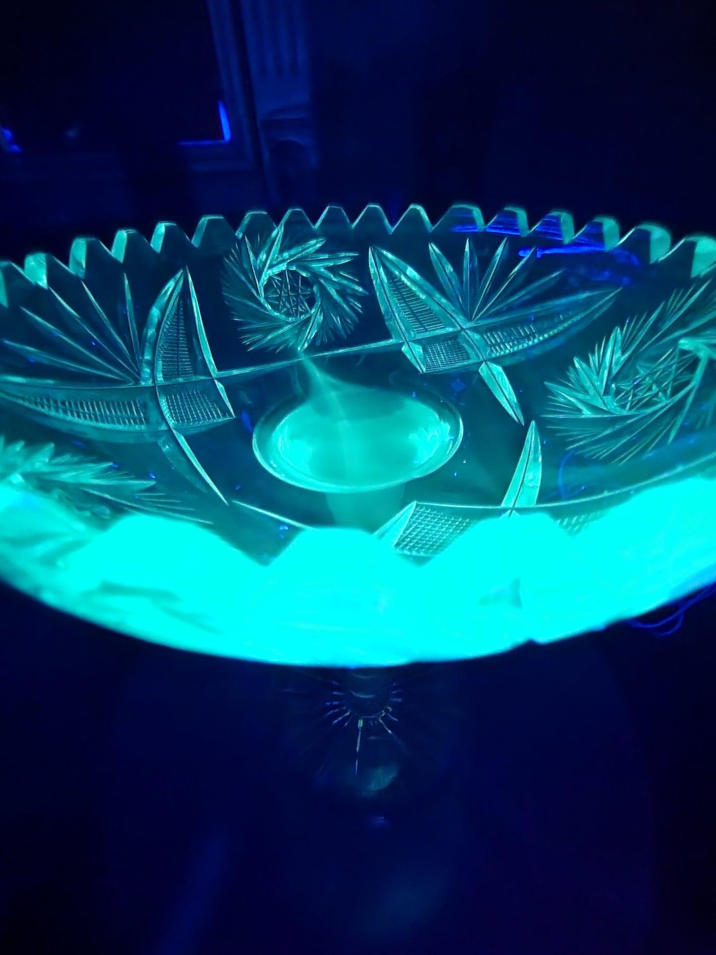 American Brilliant Period Cut Glass compote,  Antique glows pr242