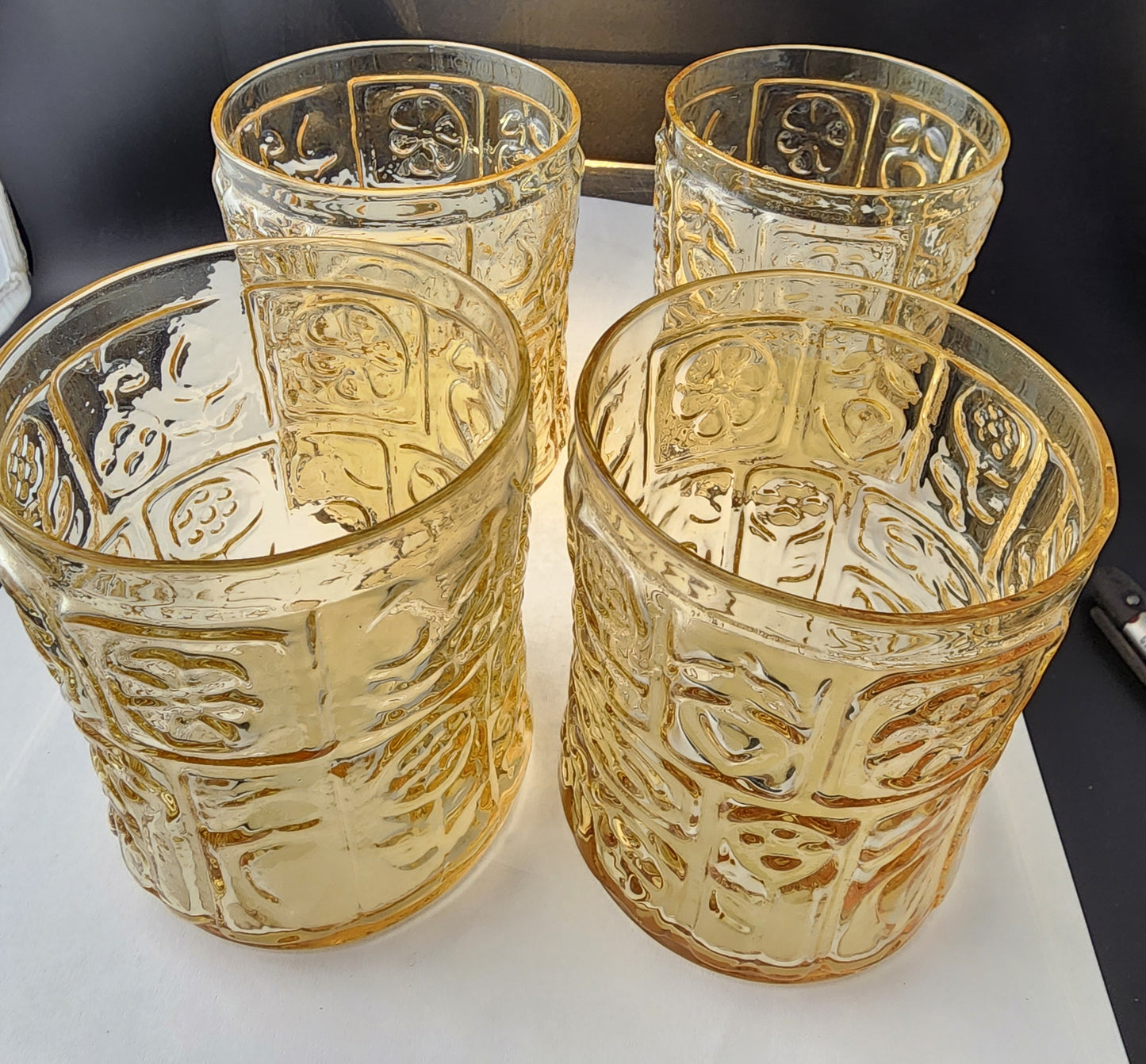 Bryce amber dor glass 4 piece Replacement