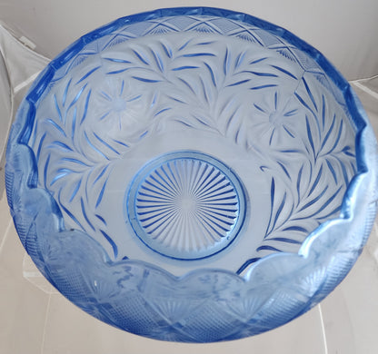 L E Smith Glass blue punch bowl Pick up only