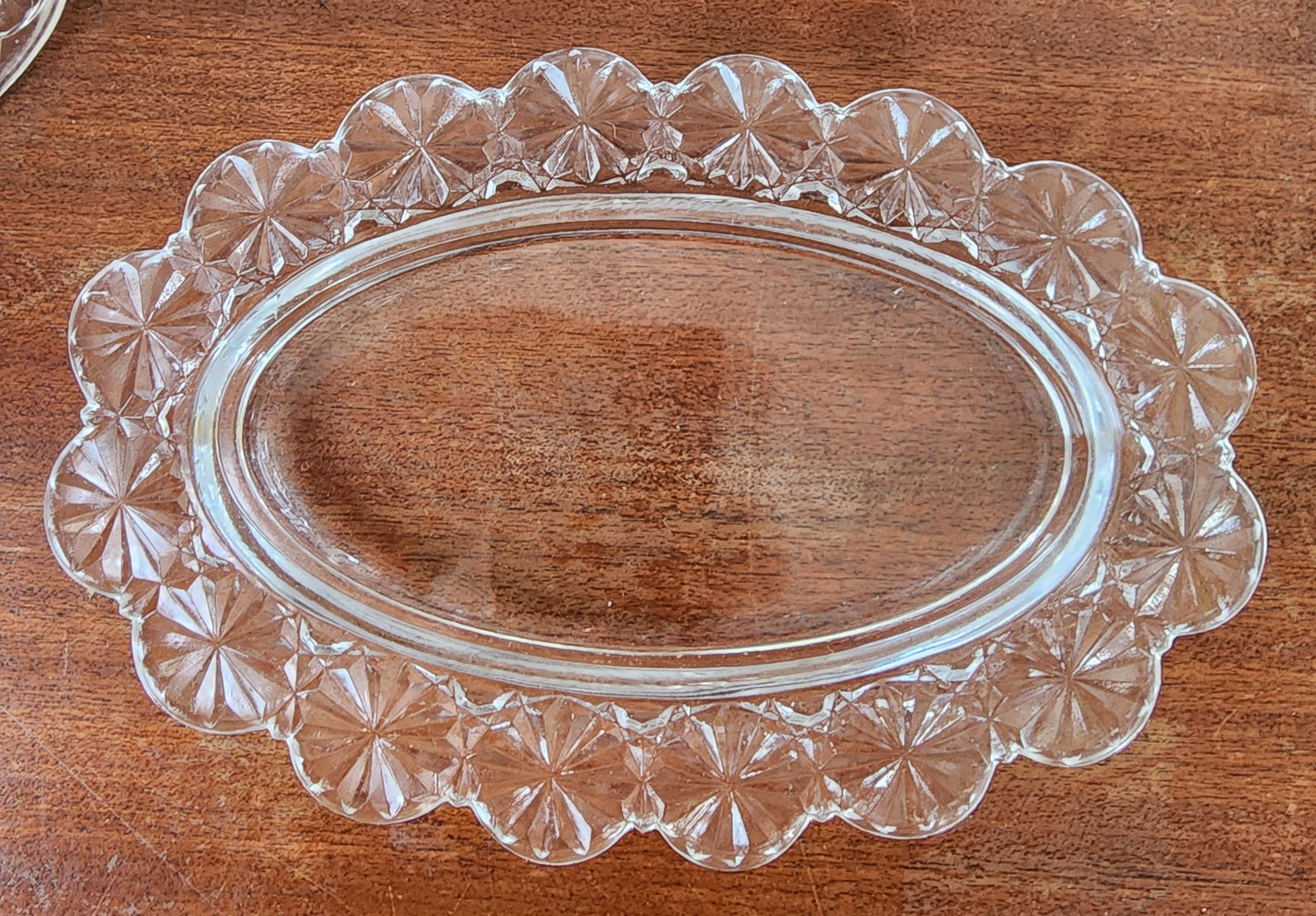 L.E. SMITH glass oval butter dish buttons and bows