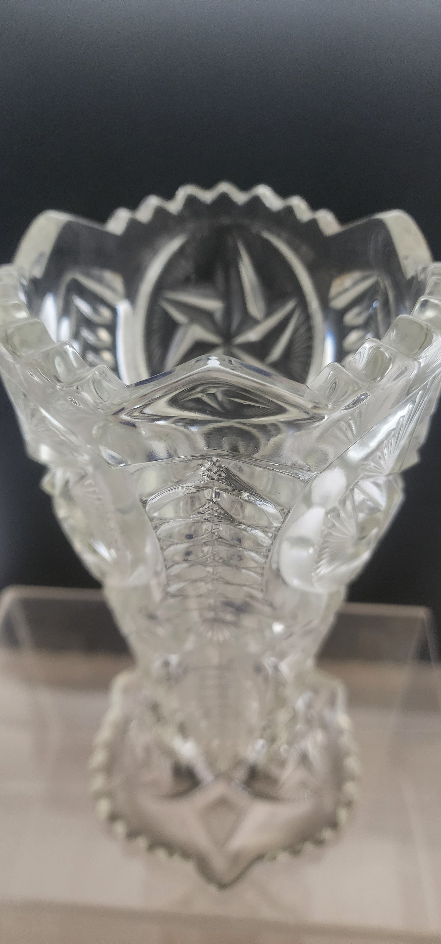 L.E Smith clear Glass vase