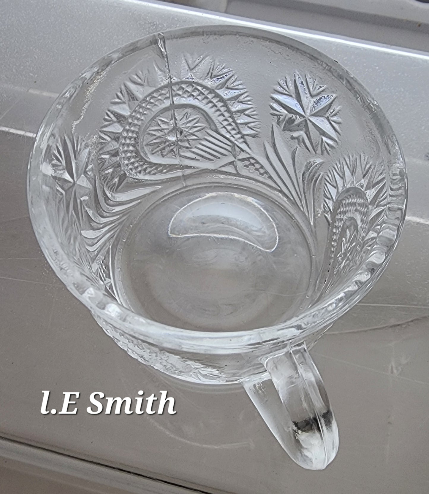 L E Smith Glass buzzstar punch cup set of 4 pieces