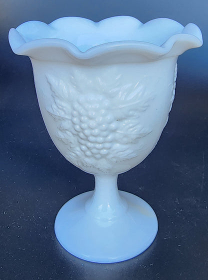 L.E Smith milk Glass compote