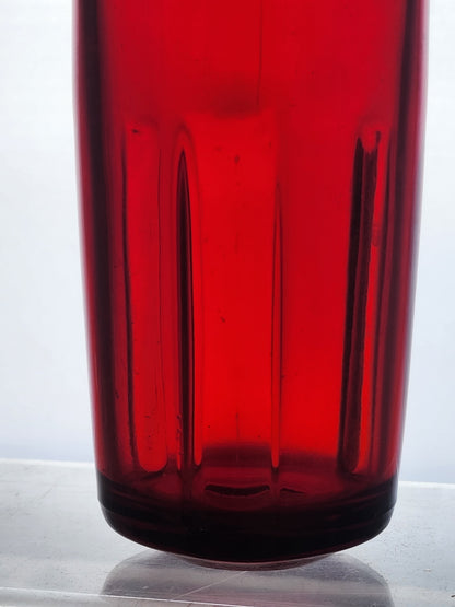 Red glass vase 3 groves