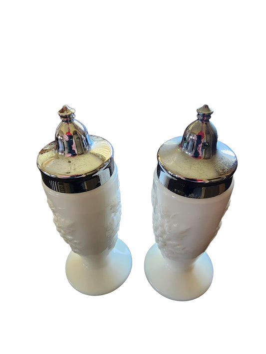 L E Smith milk Glass salt and pepper