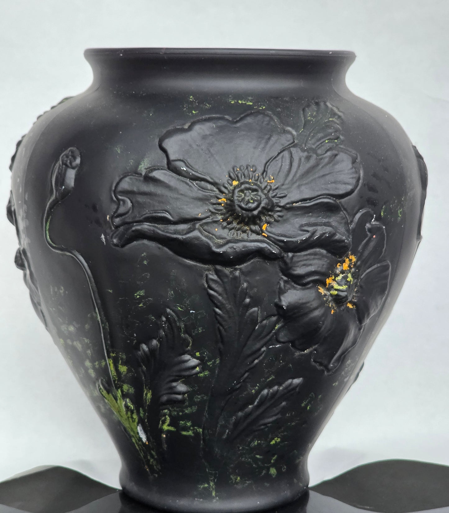 Tiffin art glass poppy vase