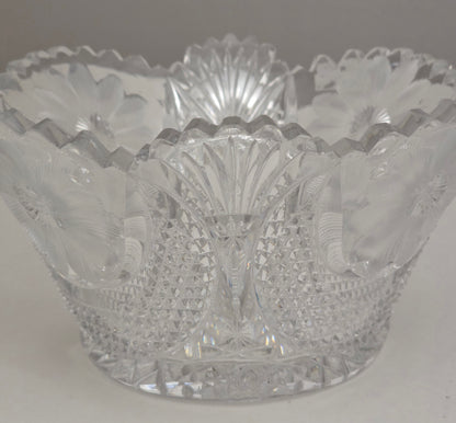 Cut glass bowl American brilliant period