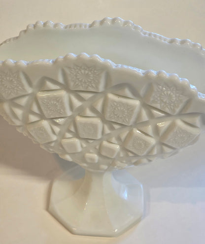 Westmoreland milk Glass fan vase