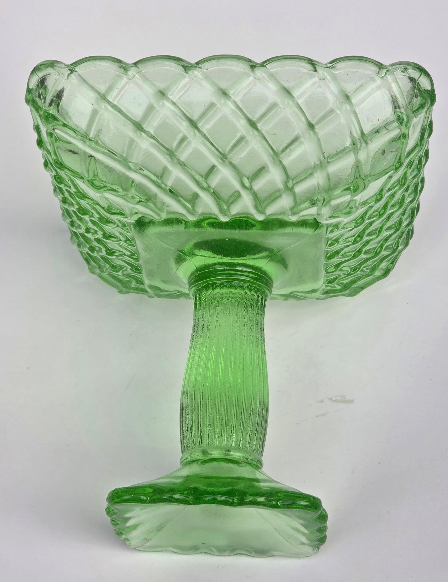 LE Smith medium green trellis cake plate / compote