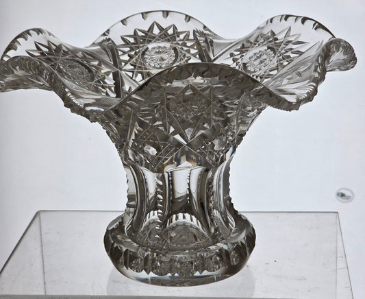 ABP cut glass sweetpea vase American brilliant period 1886 -1915 PA19