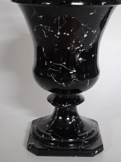 L.E Smith Glass black marble urn vase with lid.
.