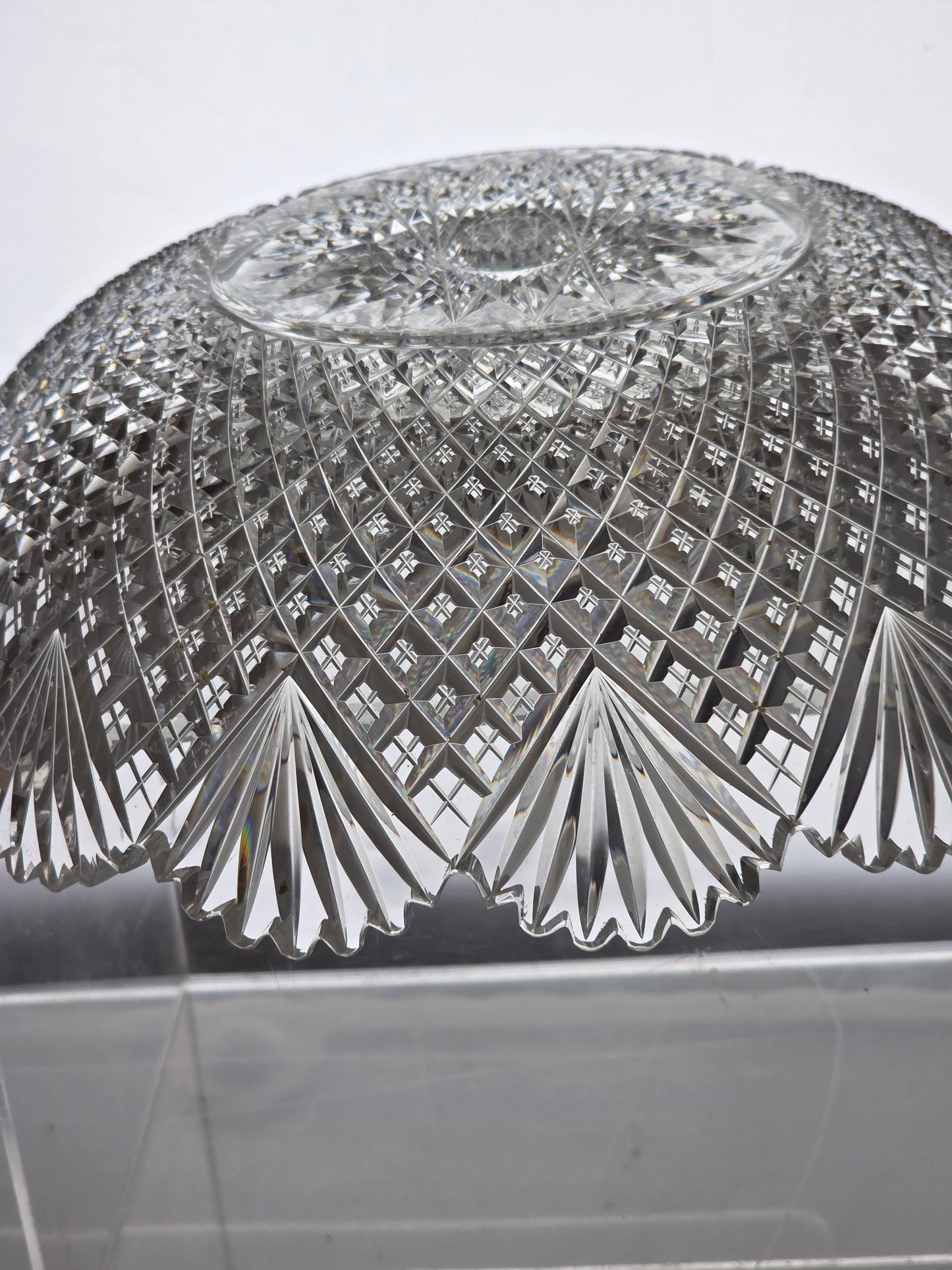 America Brillant Period bowl strawberry diamond fan abp