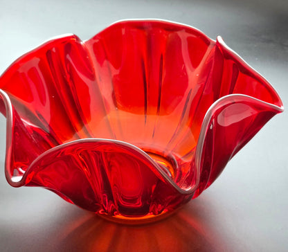 L.E Smith Glass red ruffled edge bowl