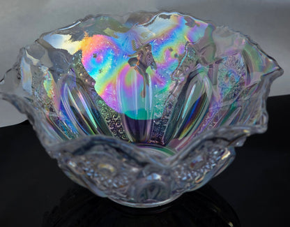 L.E Smith Glass iridescent  ruffled edge Quintec bowl