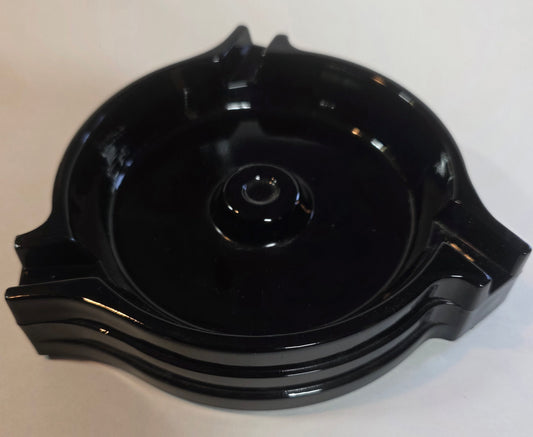 Black  glass ashtray 3 slot