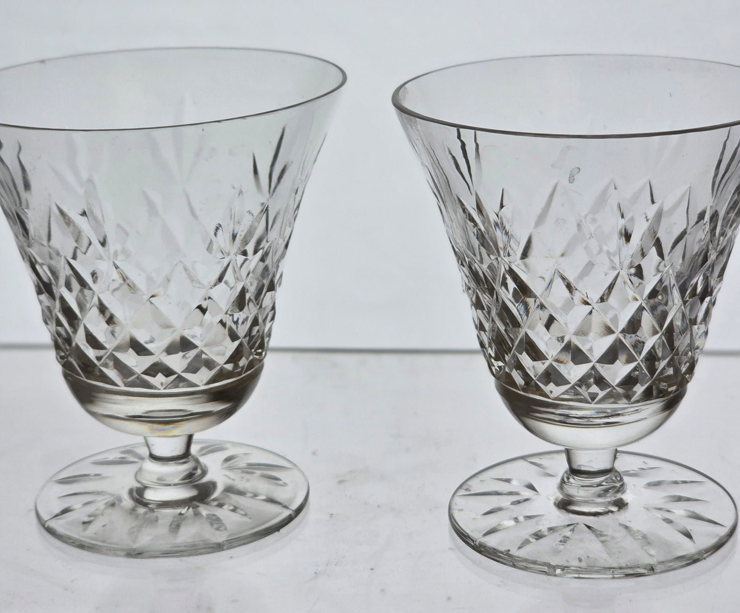 2 Rock Piccadilly oyster fruit cocktail glasses