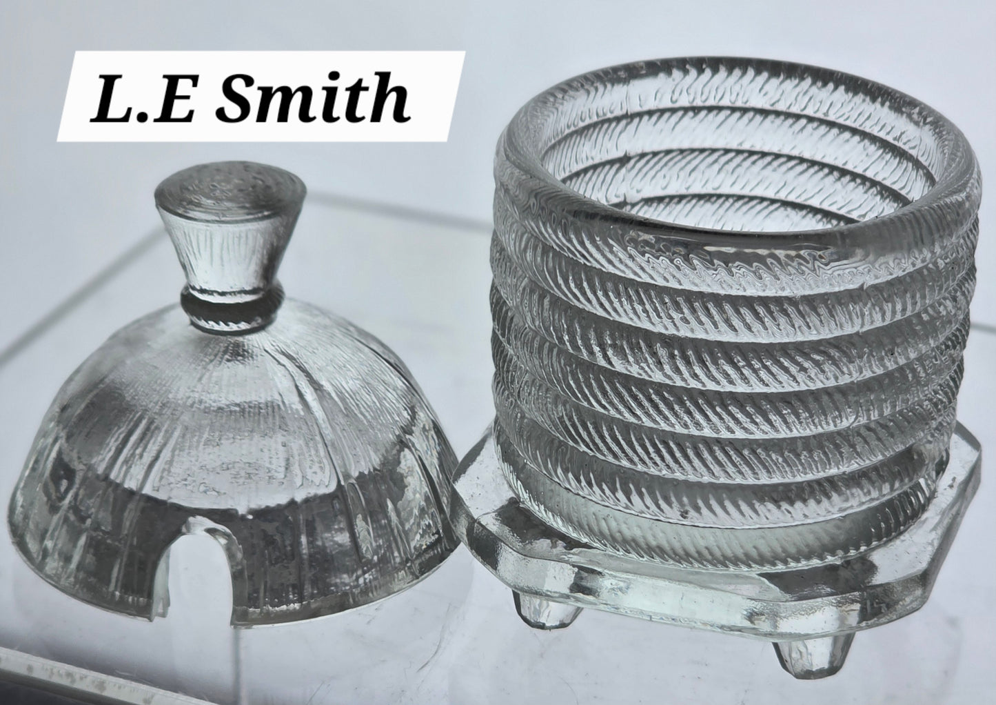 LE Smith glass clear bee hive honey jar