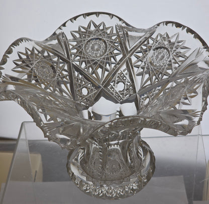 ABP cut glass sweetpea vase American brilliant period 1886 -1915 PA19