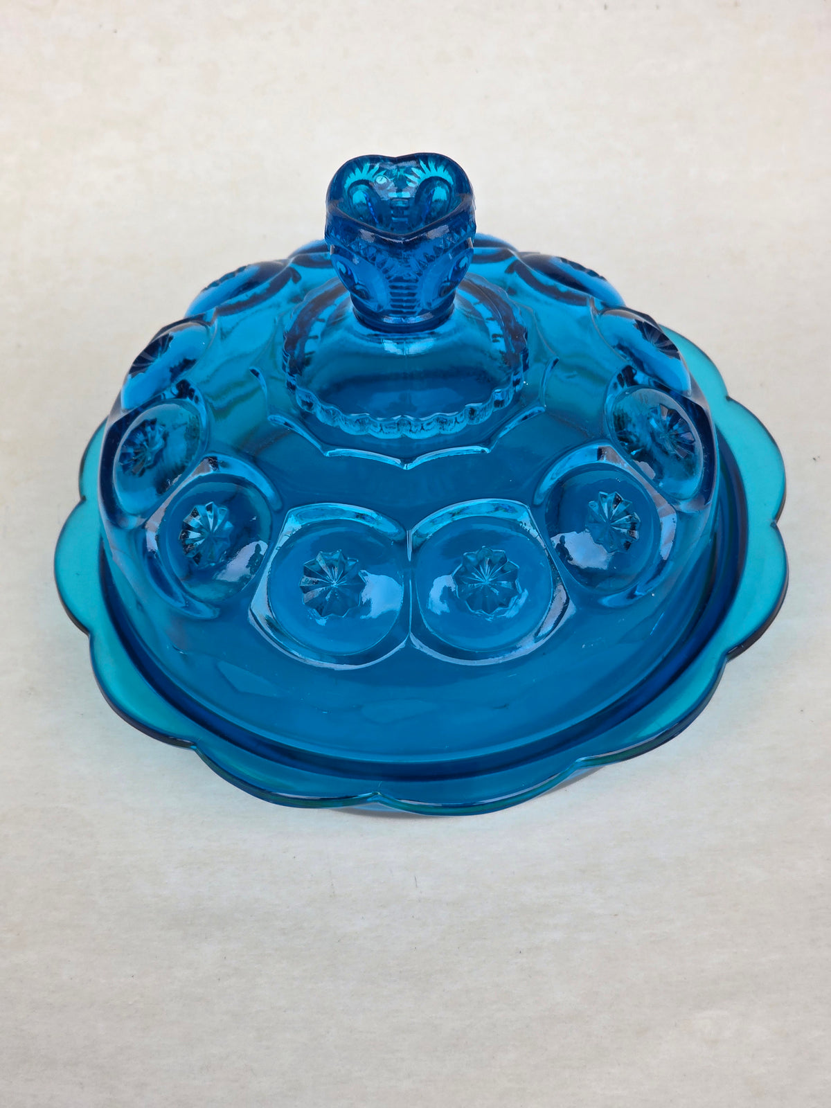 L.E Smith glass blue moon and star cheese dish