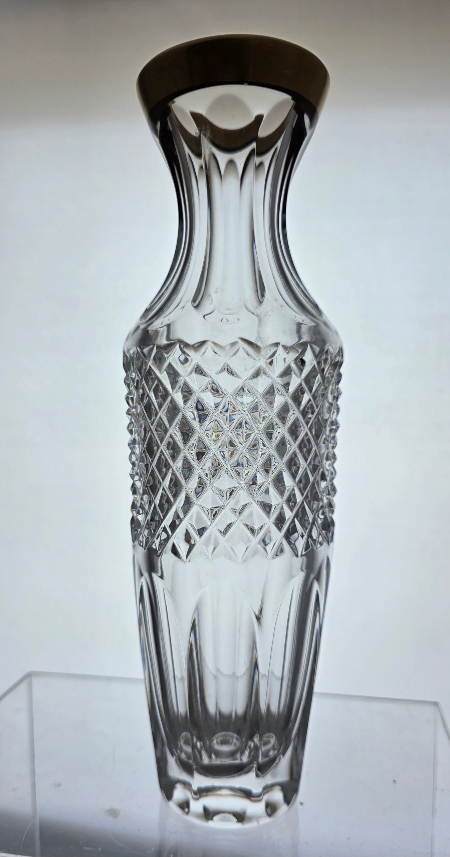 Hand cut glass Kldkotschnik vase Gold band