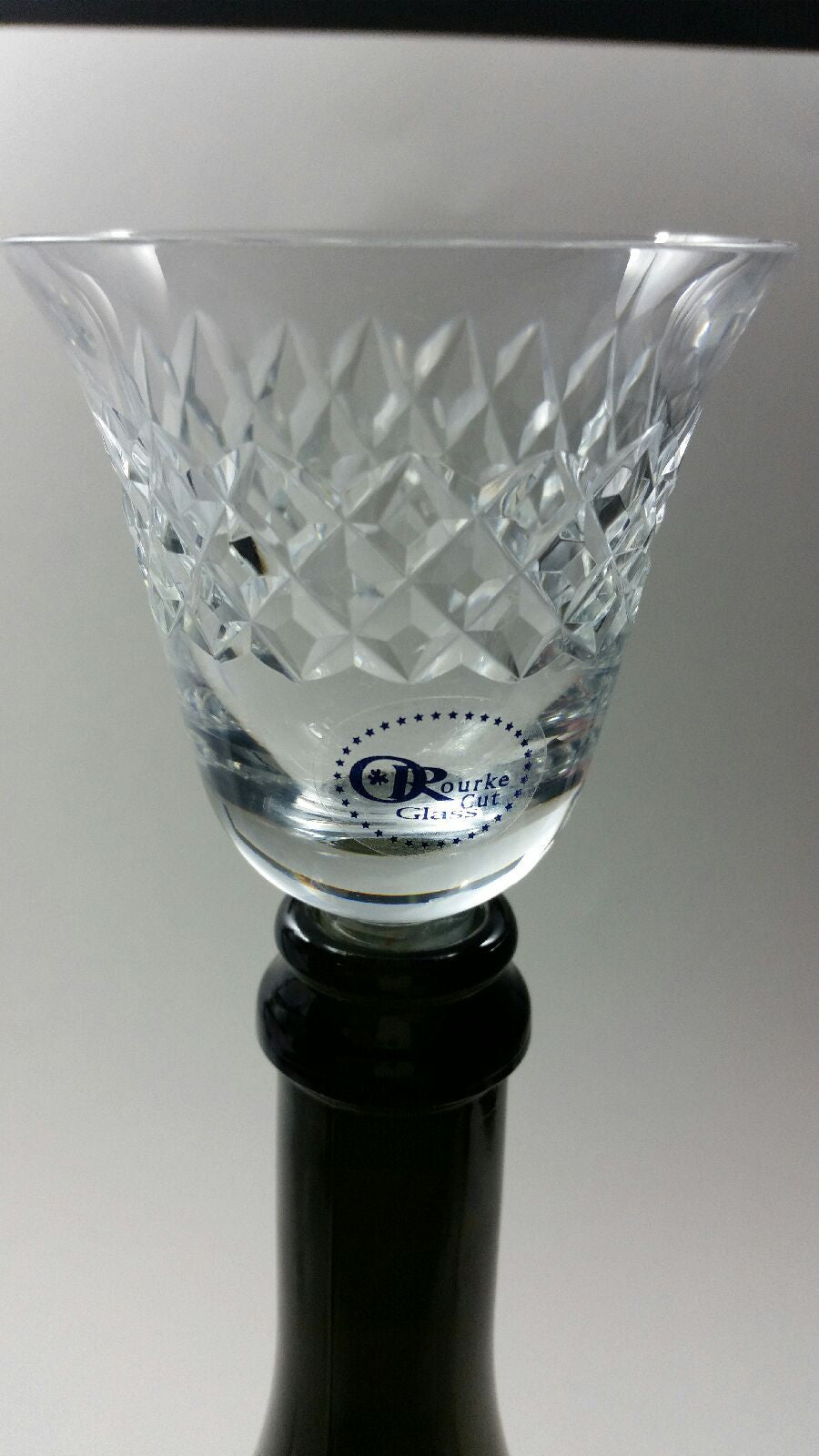 Hand cut crystal Wine tasting glass stopper Made in USA, Trumz pattern - O'Rourke crystal awards & gifts abp cut glass