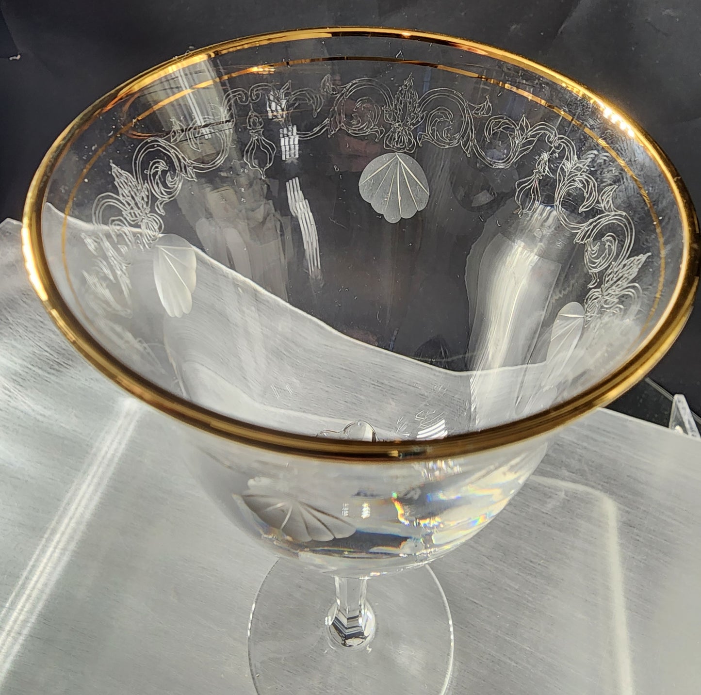 LENOX shell gold wine glass, Crystal  Made in USA Mt Pleasant PA