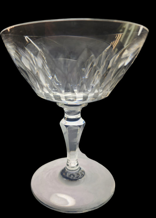 Cut glass champagne glasses Baccarat SIGNED