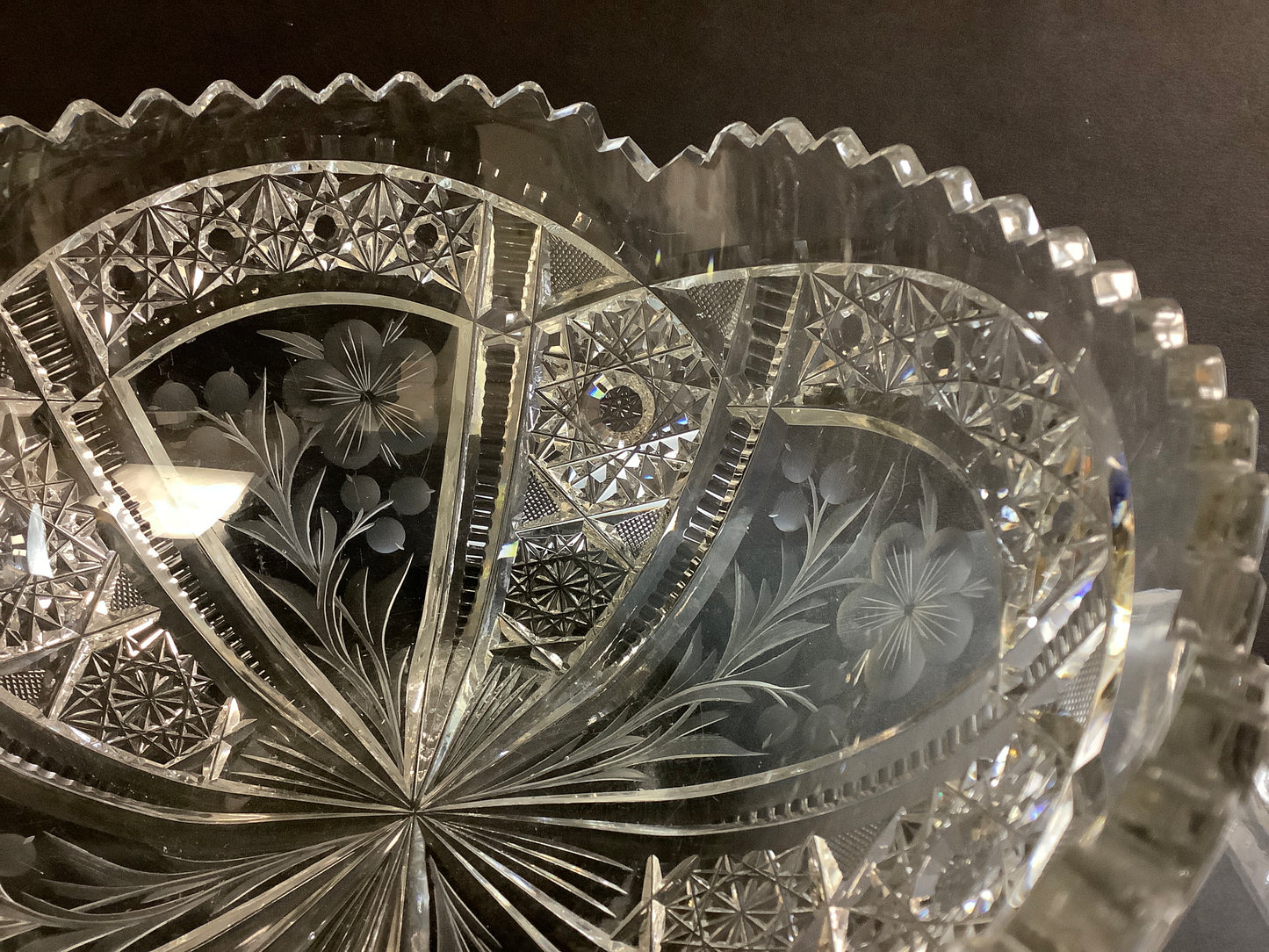 Tuthill American Brilliant Period hand Cut mouth blown blank bowl